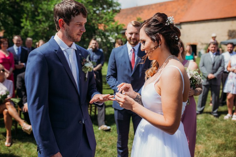 Jan Kočer fotograf - Svatební fotograf Jižní Čechy - Svatební fotograf České Budějovice - rodinny, párový, portrétní fotograf - svatební fotograf